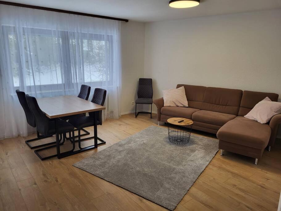 Schoenes Ruhiges Appartement Крайльсхайм Экстерьер фото